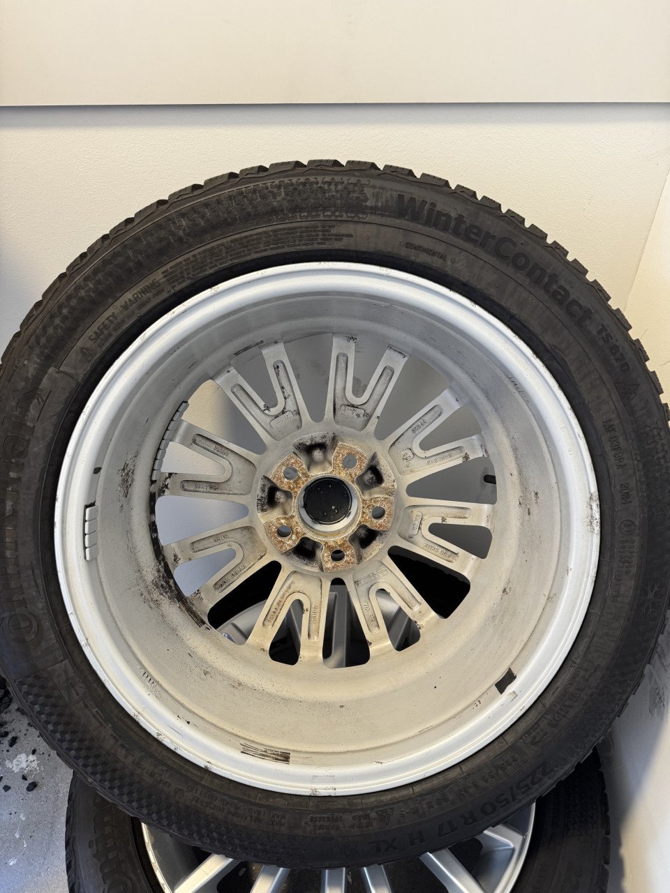 17 inch velgen met zgan Continental Winterbanden