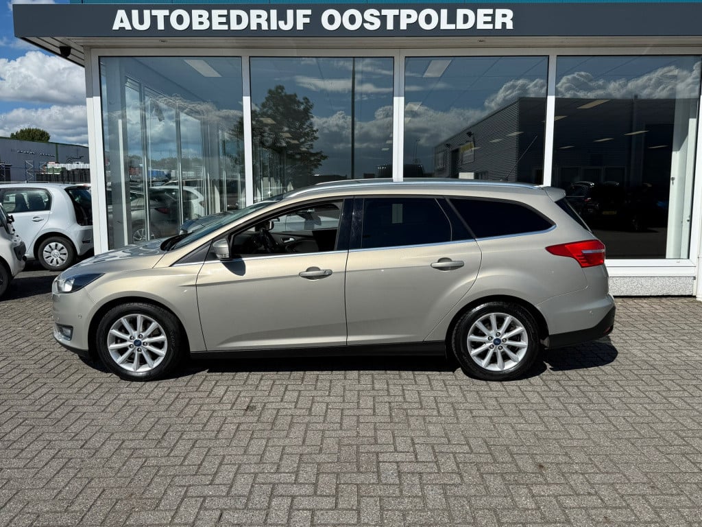 Ford Focus wagon 1.5 titanium edition