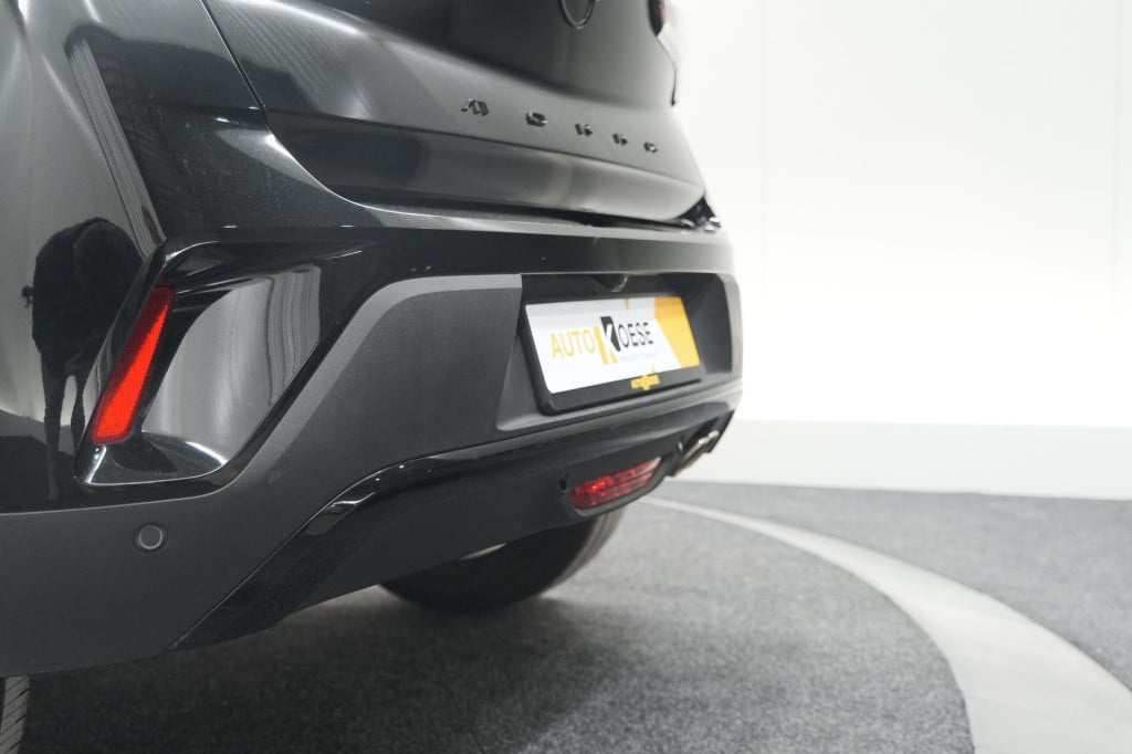 Opel Mokka turbo 130 at ultimate | camera | dodehoekdetectie | massage | ad