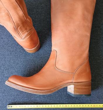 NIEUWE leren laarzen - merk SENDRA - maat 40 ...