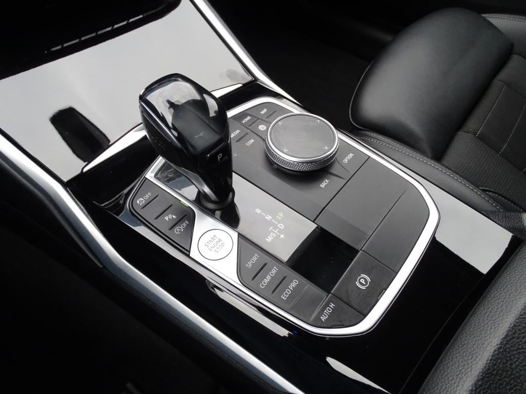 BMW 3-serie 320i high executive sportline | full led