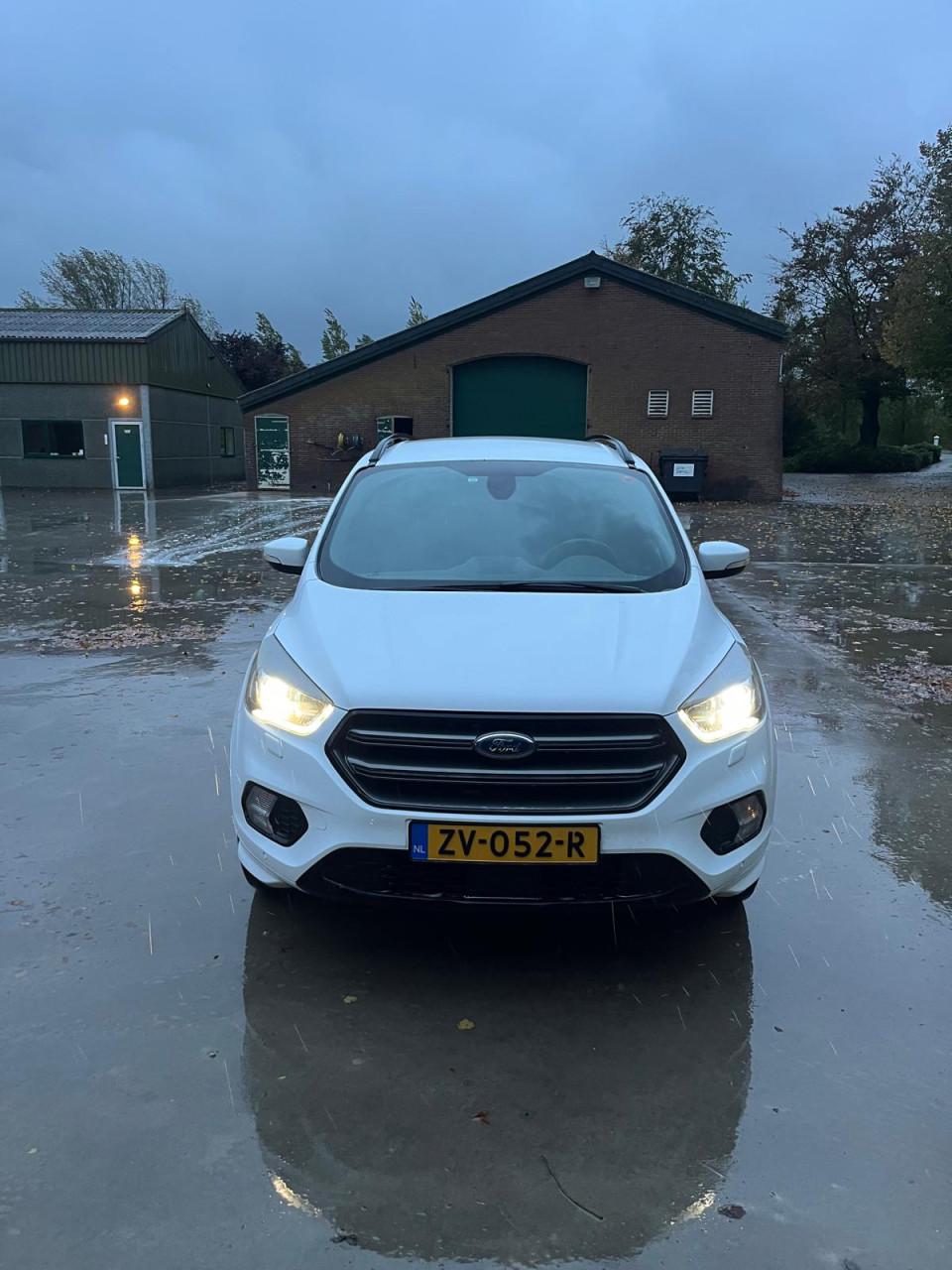 Ford Kuga St line