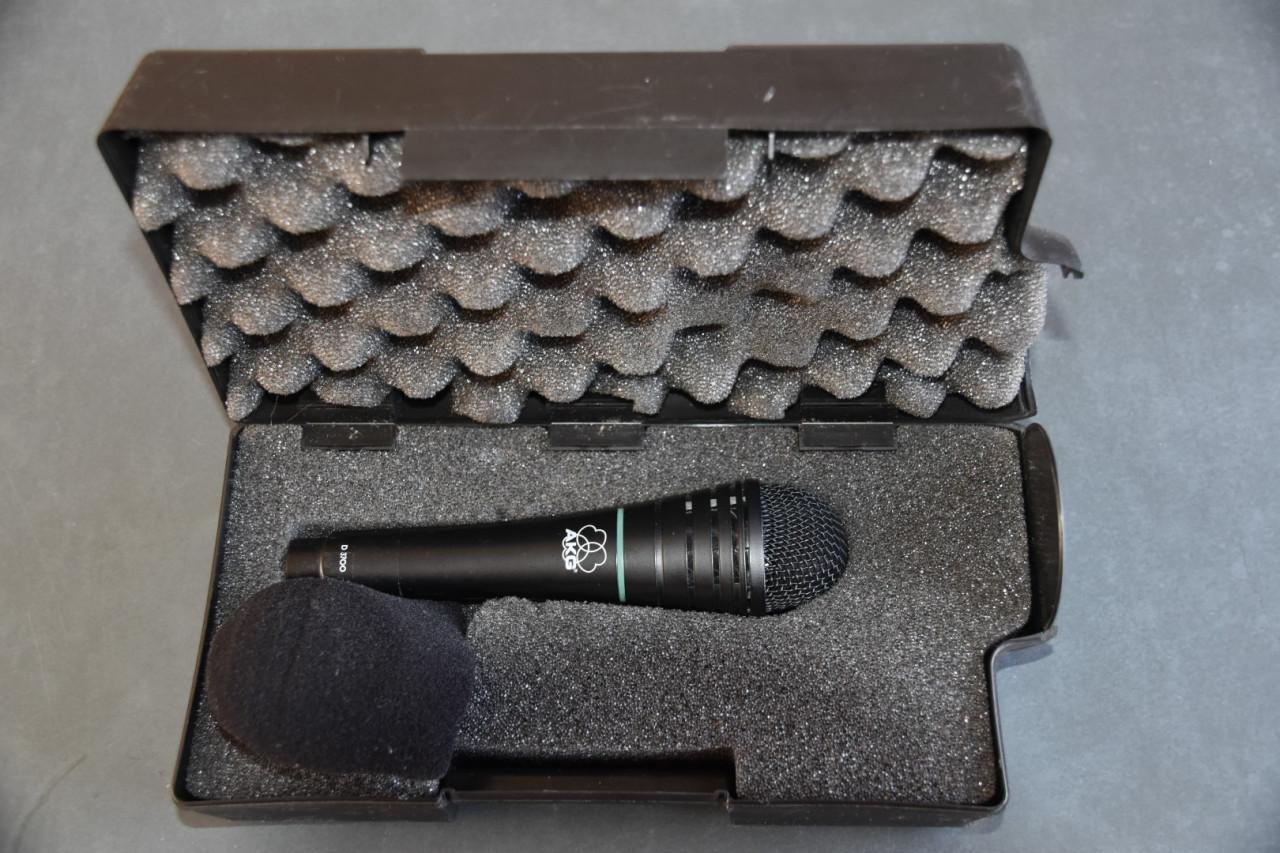 Drie dynamische microfoons