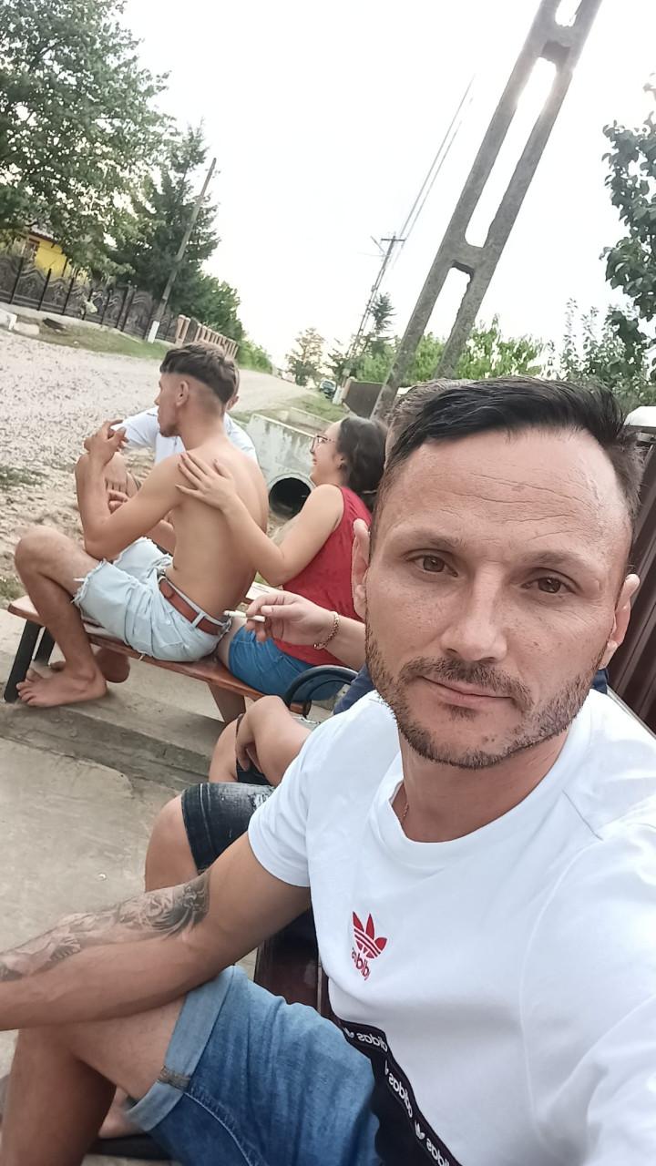 Voor al uw schilderwerk neem contact op.