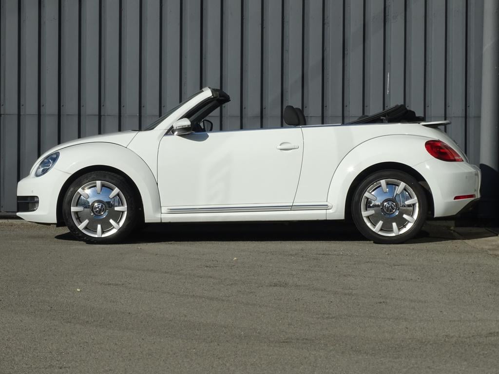 Volkswagen New Beetle cabriolet 1.2 tsi design bluemotion