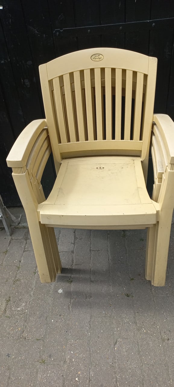 4 tuinstoelen