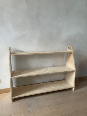 Montessori speelkast zelfgemaakt