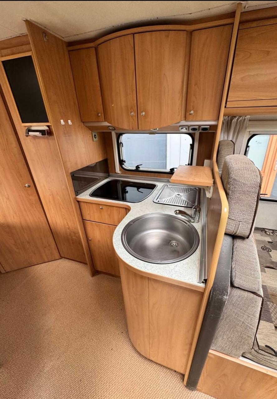 Camper Bürstner T615 (2005) 178.000 km € 22.900