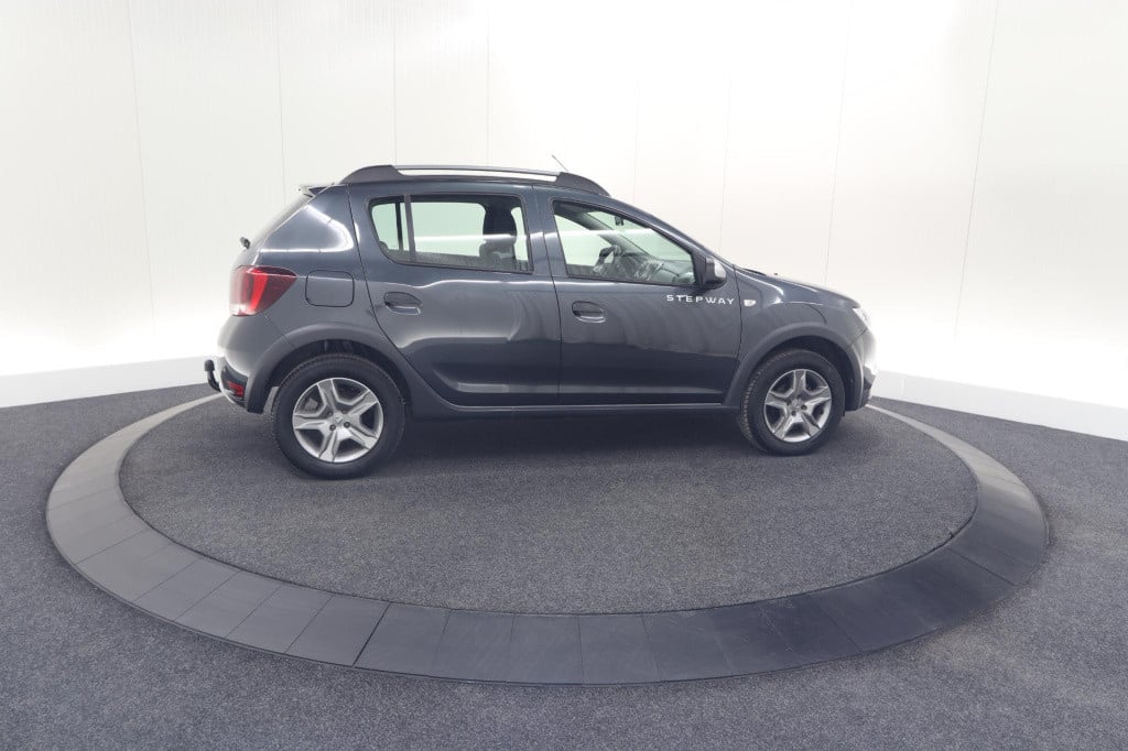 Dacia Sandero Stepway tce 90 sl automaat | trekhaak | camera | navigatie