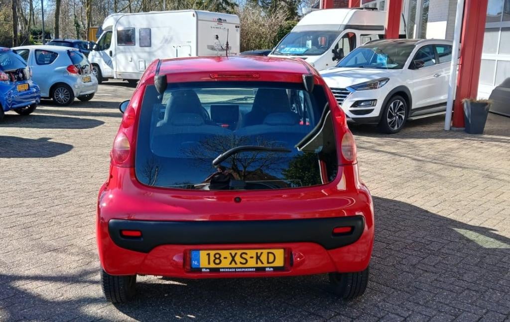 Peugeot 107 xs 1.0 | met carplay radio! 3 maanden garantie, jaar apk, aflev