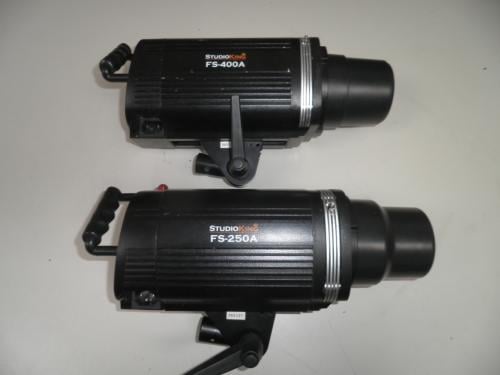 Studioking flitsset 400 en 250ws.