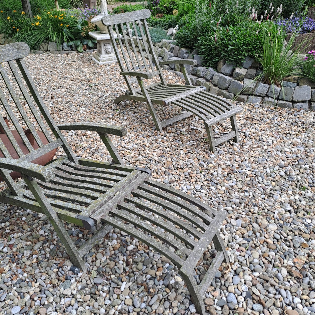 Hard houten lig stoelen verkocht