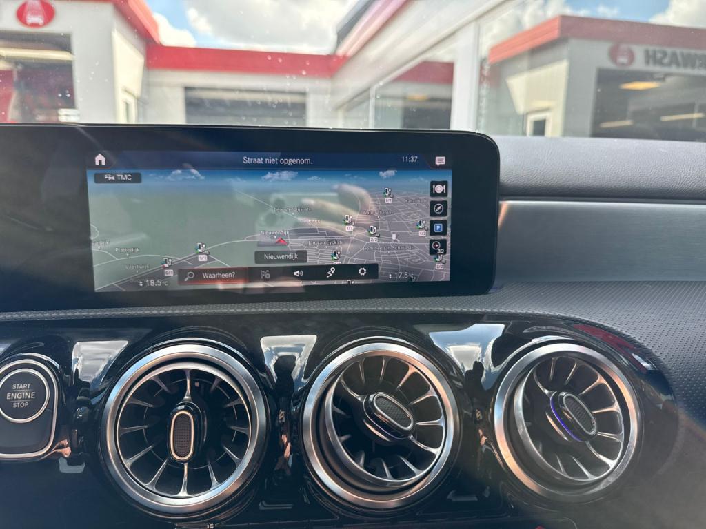 Mercedes-Benz A-Klasse 250 e business solution amg limited