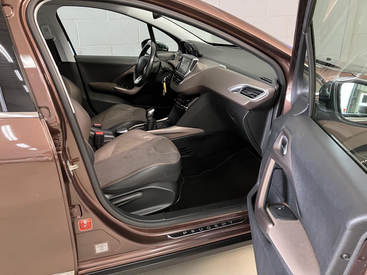 Peugeot 2008 Allure premium plus pack