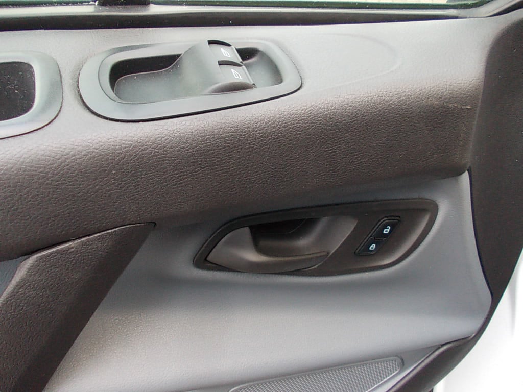 Ford Transit Custom 2.0 tdci airco, schuifdeur, 3-zits, trekhaak