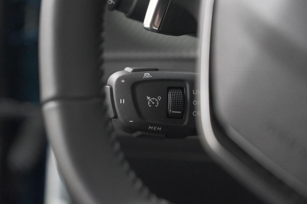 Peugeot 2008 1.2 hybrid 145 allure | vision plus pakket | 360 camera | adap