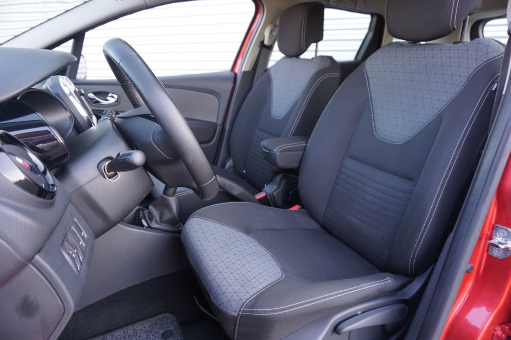 Renault Clio estate 0.9 tce dynamique climate / navi / cruise / elektr. ram