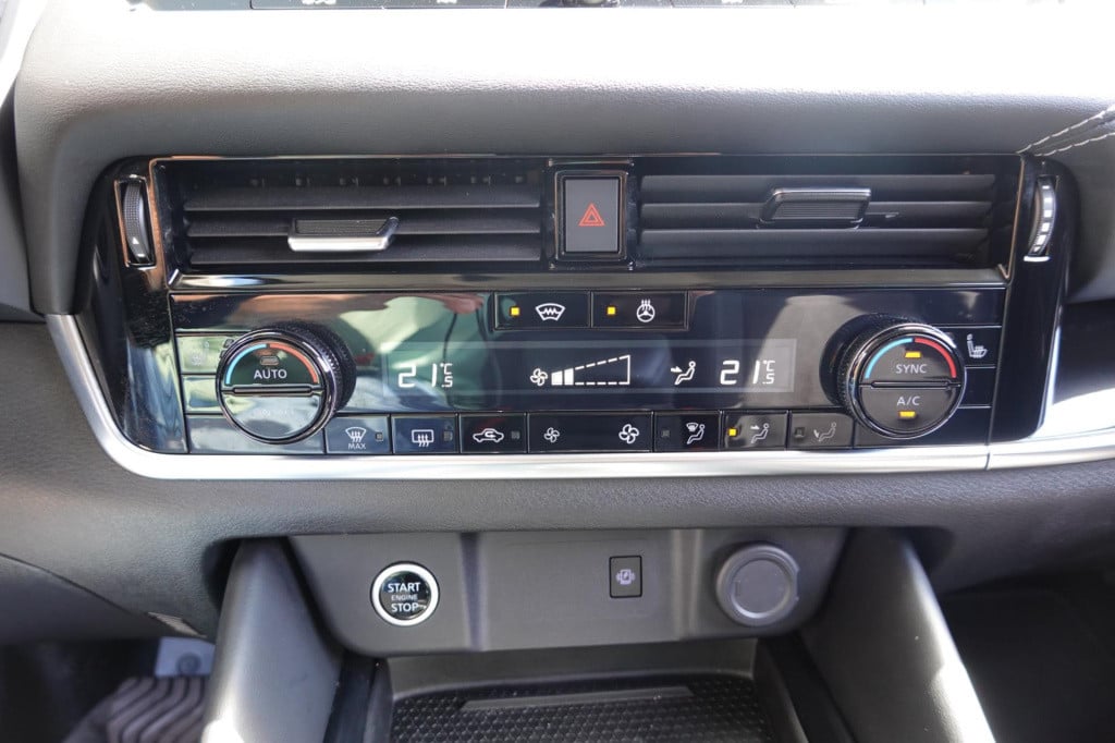Nissan Qashqai 1.3 mhev 158-pk xtronic n-connecta