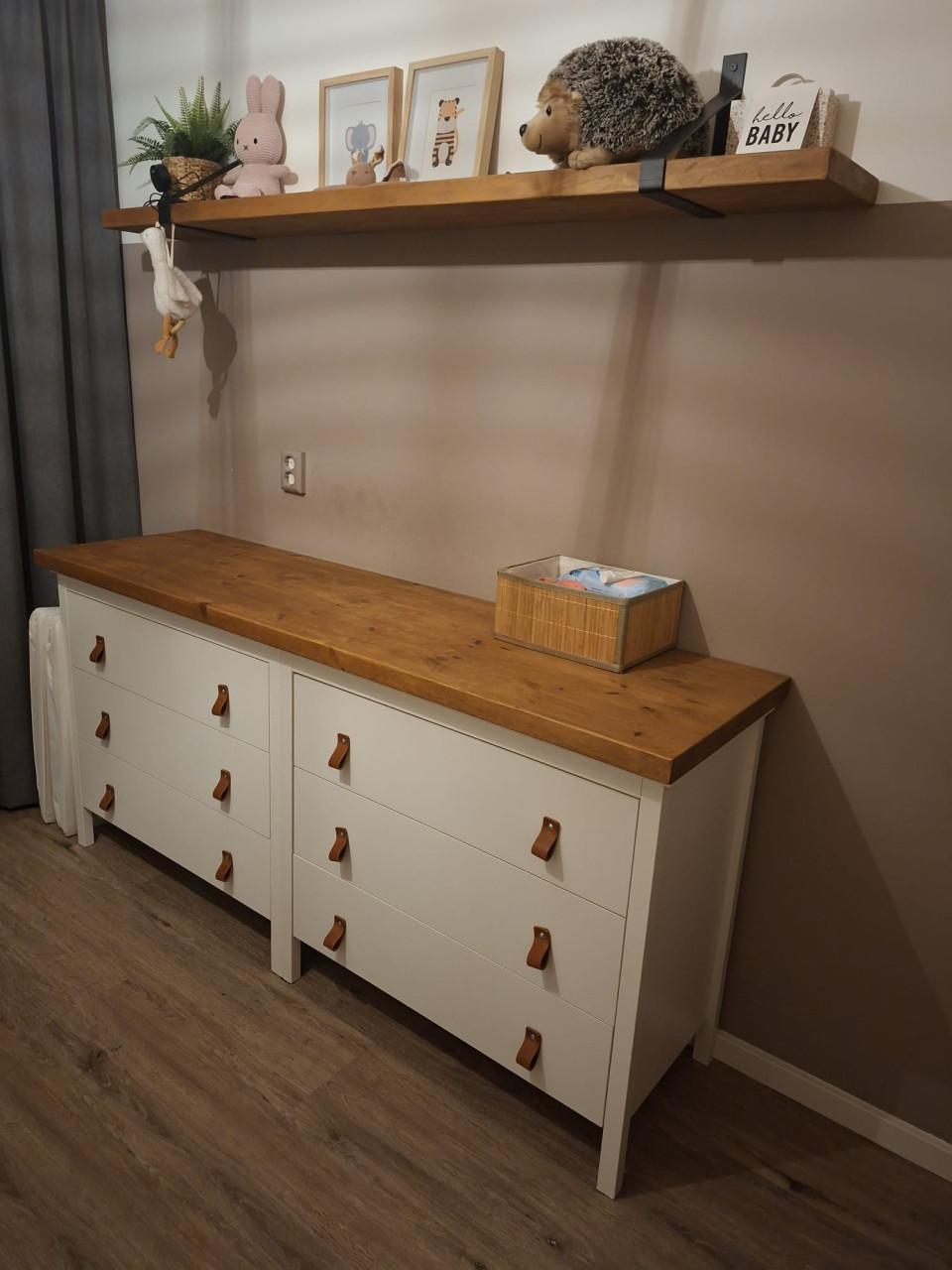 Commode en wandplank