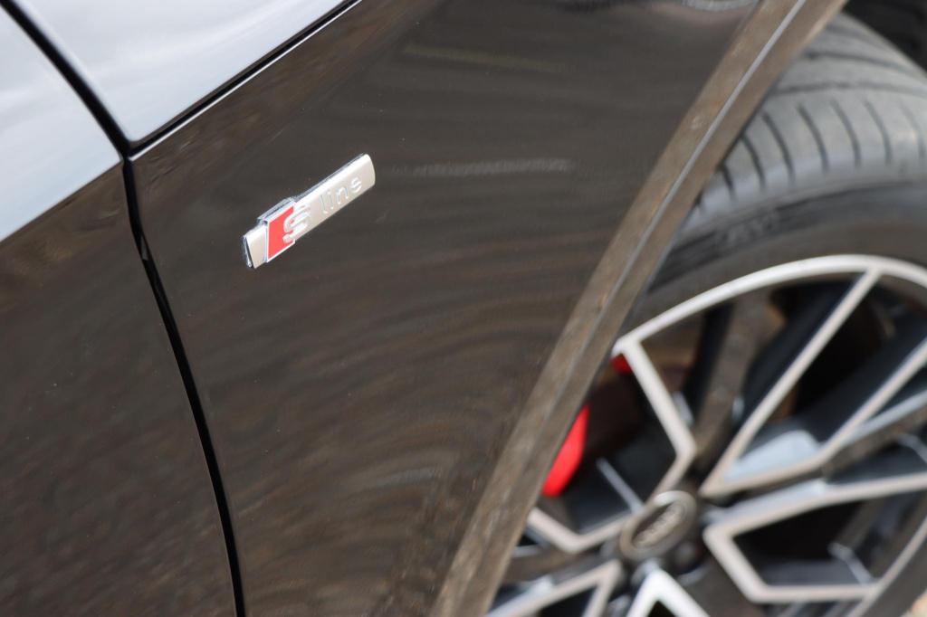 Audi Q5 sportback 50 tfsi e quattro s edition 265pk s-tronic soh 98,8% | ca