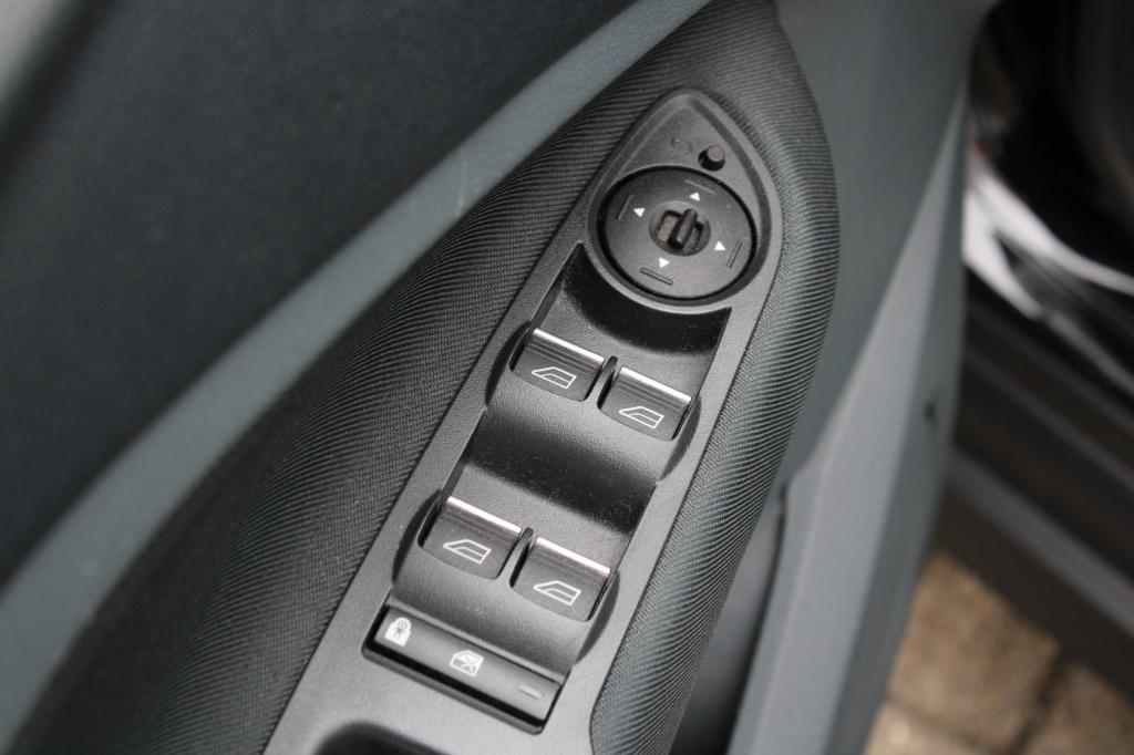 Ford C-max 1.0 edition plus