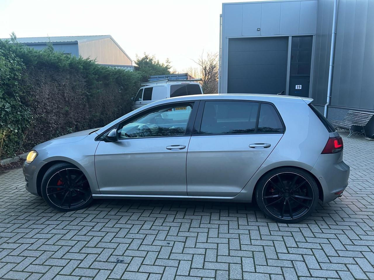 Volkswagen Golf 1.4TSI Highline Automaat