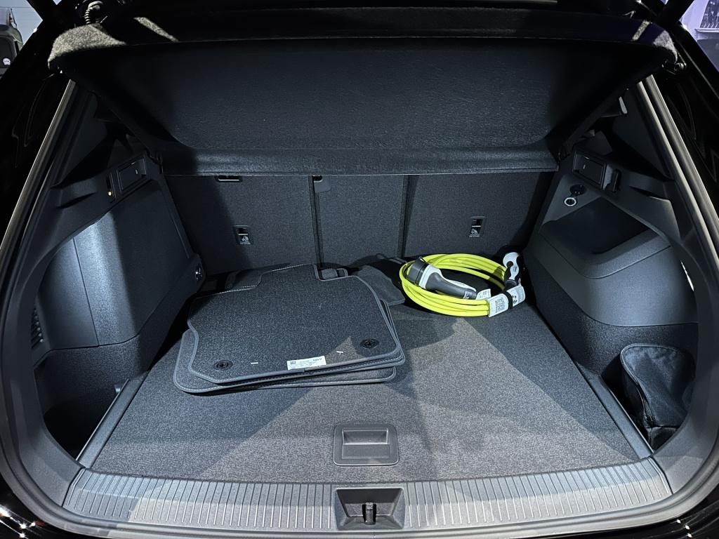 Volkswagen Tiguan 1.5 ehybrid r-line edition *leder*memory*blackstyle*trekh