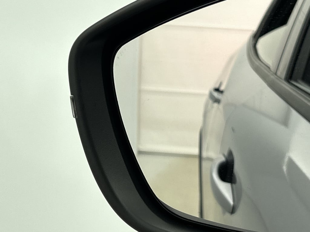 Peugeot E-2008 ev style 50 kwh | rijklaar |