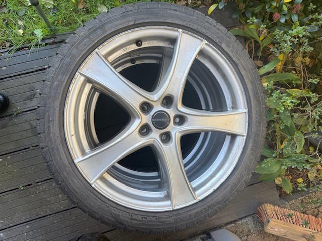 4x winterbanden op Borbet velgen 7 tot 8 mm profiel