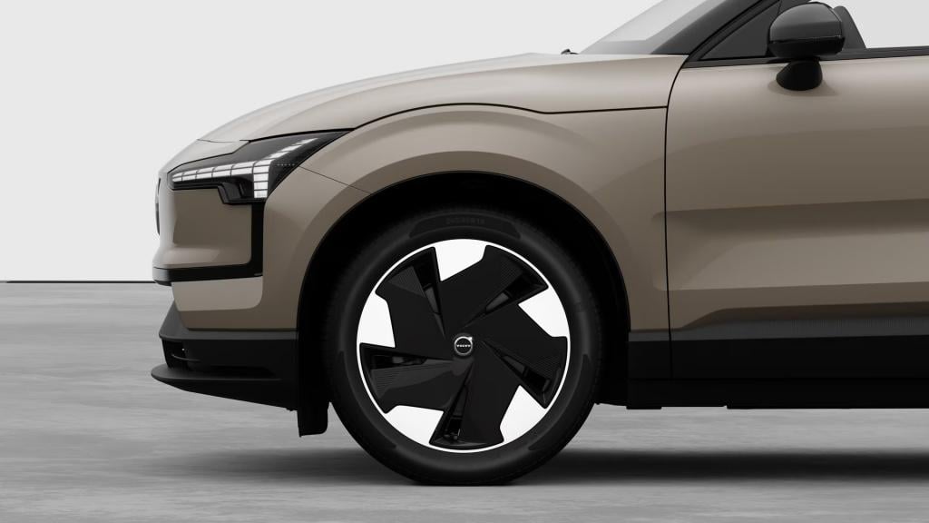 Volvo Ex30 extended range europa