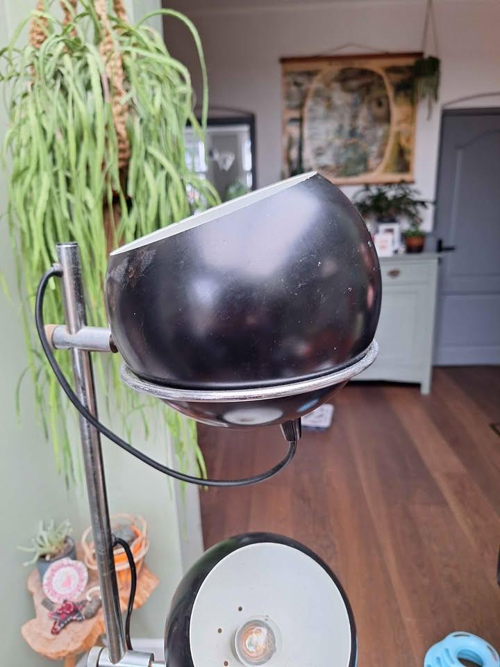 Vintage staande lamp met 2 lampenbollen