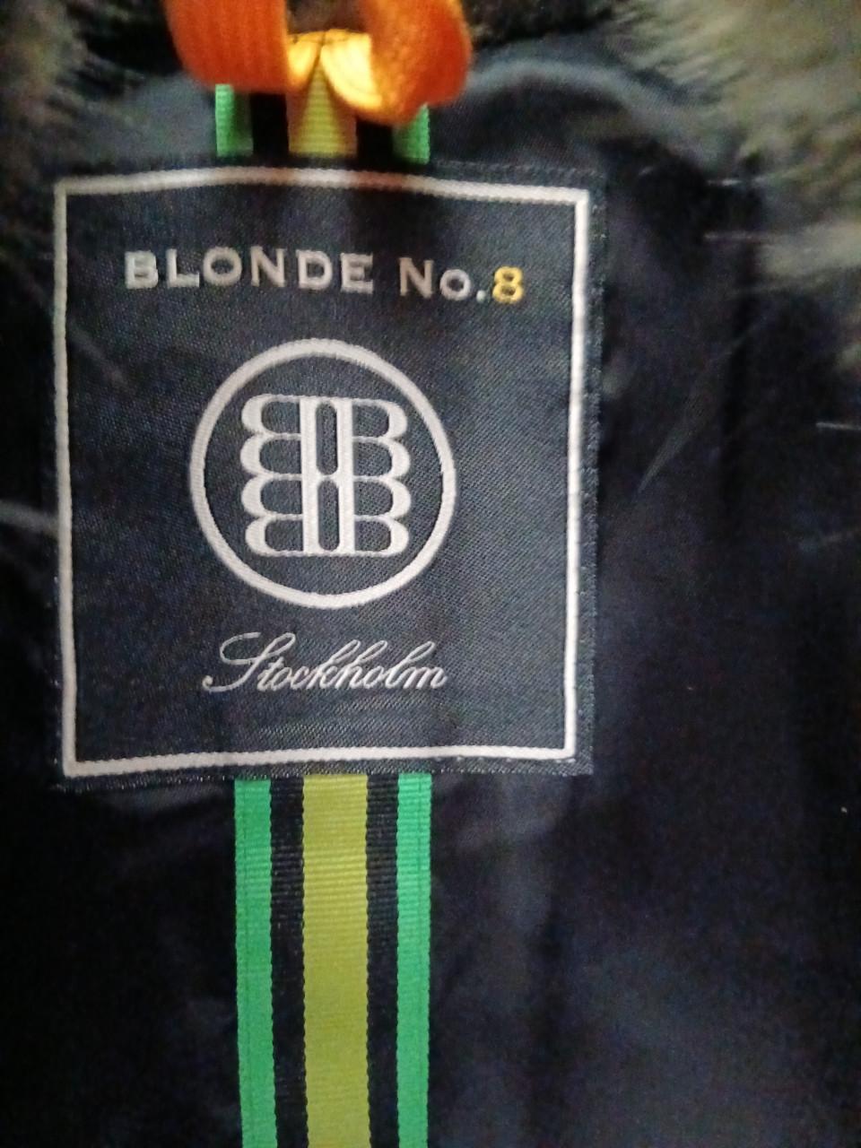 Dames jas drie kwart .Olijf kleur