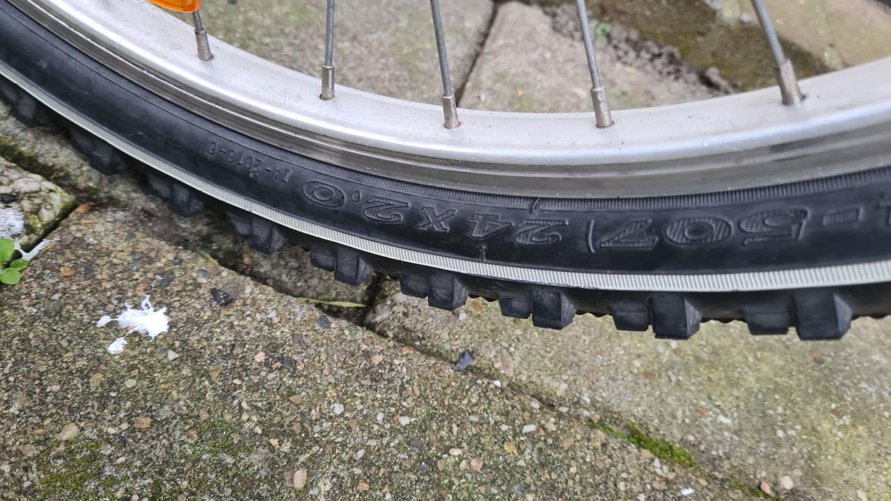 In zeer goed staat jongens fiets- 24inch-9tot 13jaar