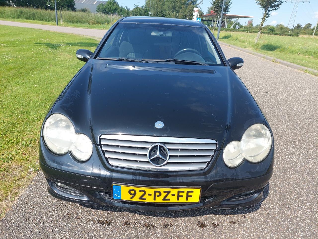 Te koop mooie Mercedes c200 sport coupe diesel