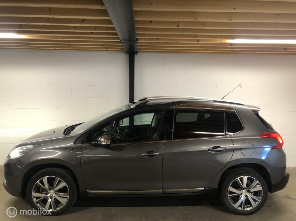 Peugeot 2008 1.2 puretech allure