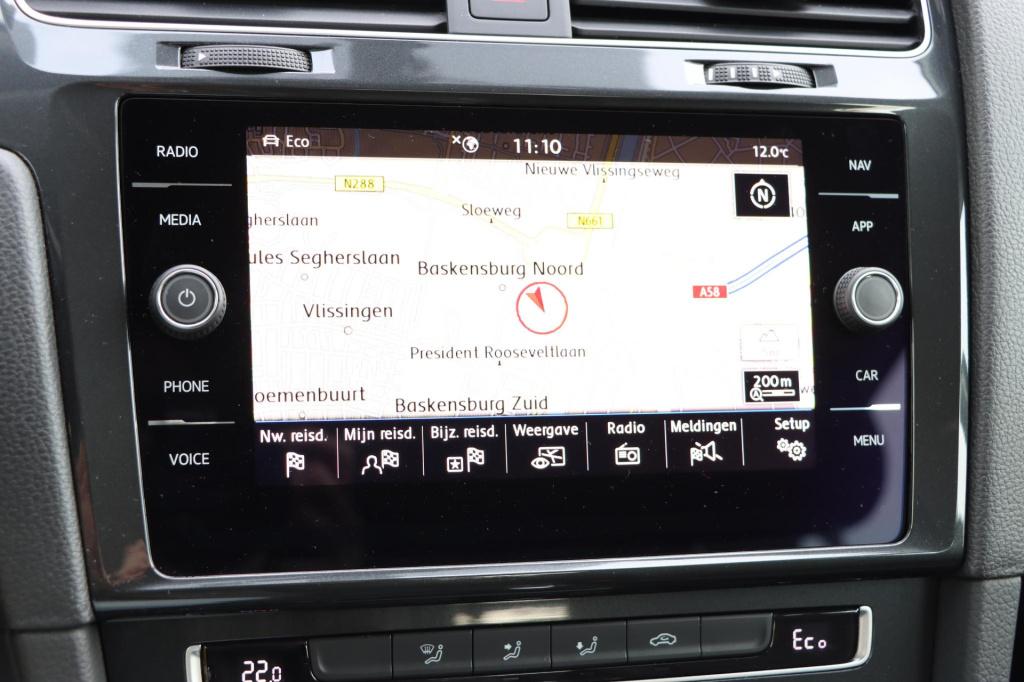 Volkswagen E-golf e-edition | soh 94,3% | navigatie | parkeersensoren | dri