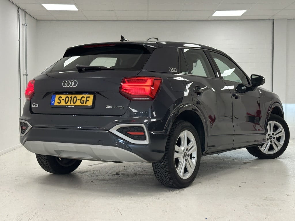 Audi Q2 35 tfsi advanced | adaptief cruise control | led koplampen | sto
