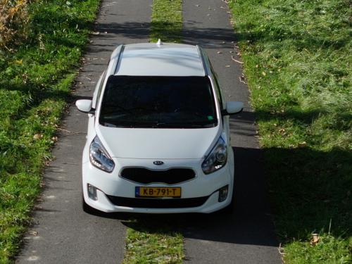 Prachtige & Sportieve Kia Carens (2016) – Nederlands – 7-Persoons Reisauto!