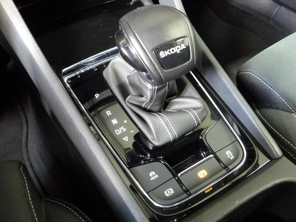 Skoda Karoq 1.5 tsi act greentech 150pk dsg-7 sportline