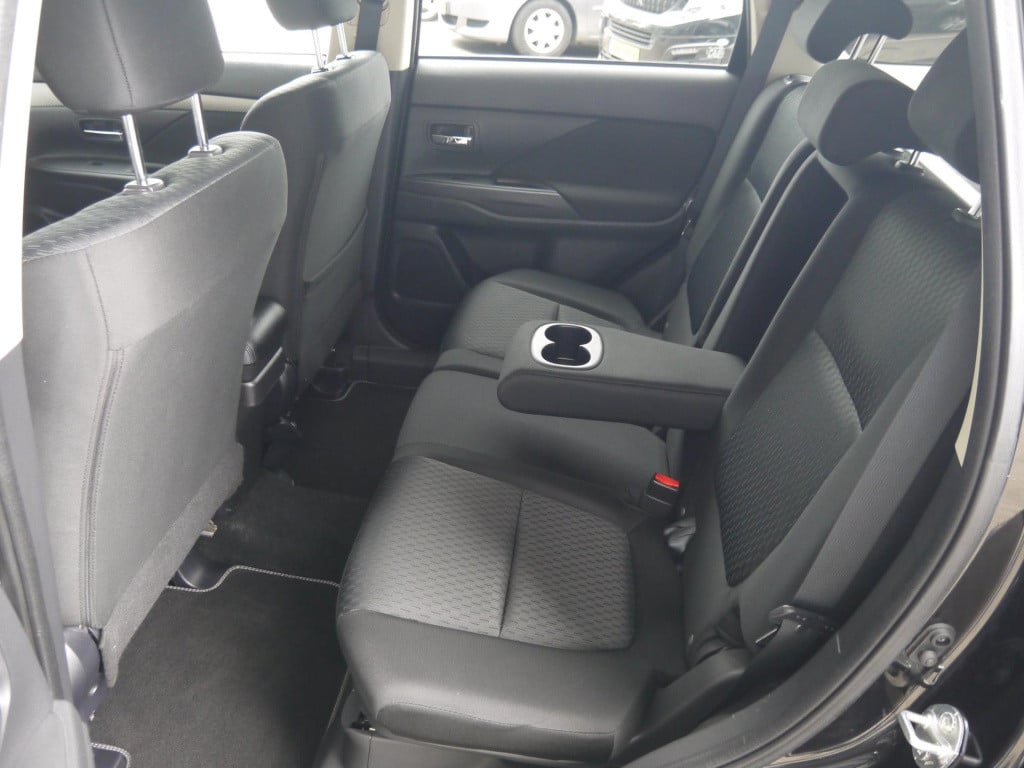 Mitsubishi Outlander 2.0 intense|trekhaak|rijklaar