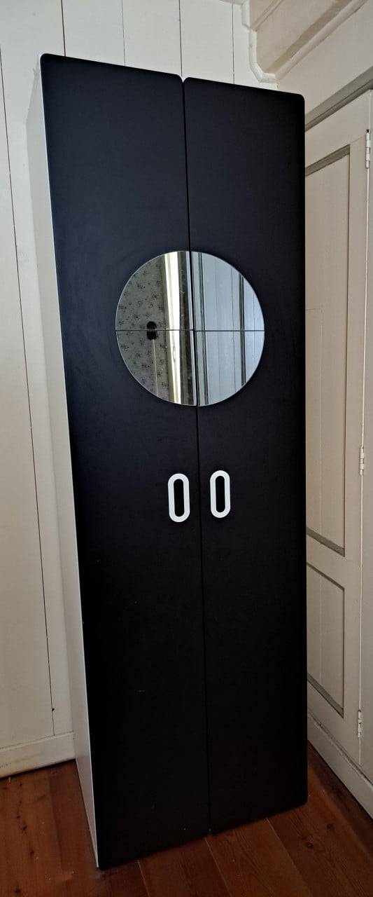 Kinderkledingkast te koop