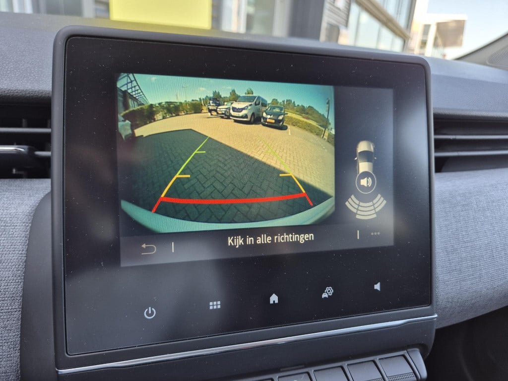 Renault Clio 1.6 e-tech full hybrid 145 evolution android/apple auto, camer
