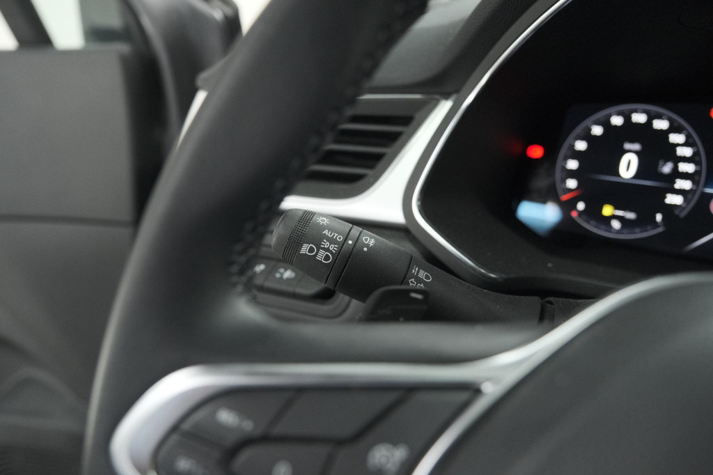 Renault Captur mild hybrid 140 edc techno | 360 camera | 9.3 inch navigatie