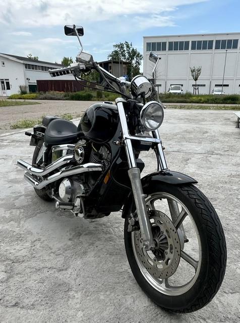 Honda Shadow VT1100