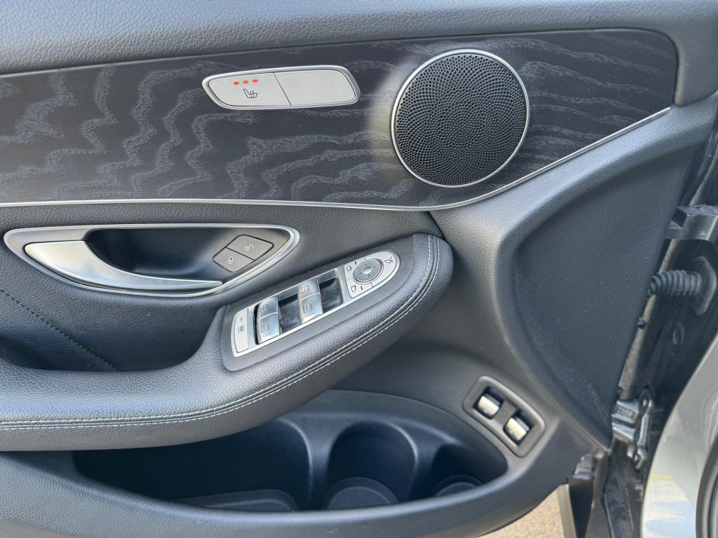 Mercedes-Benz Glc 250 4matic amg automaat / panoramaschuifdak / elektrische