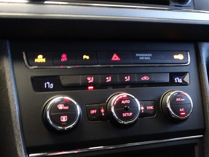 Seat Leon 1.4 ecotsi 150pk connected