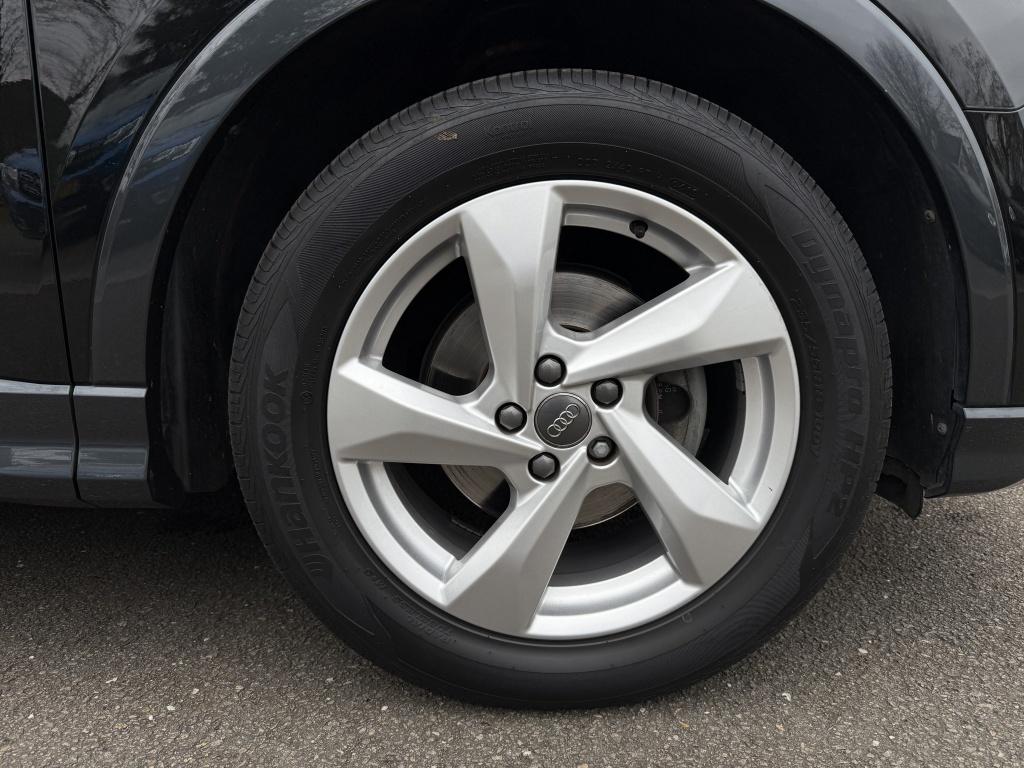 Audi Q3 35 tfsi pro line sport // dealeronderhouden //