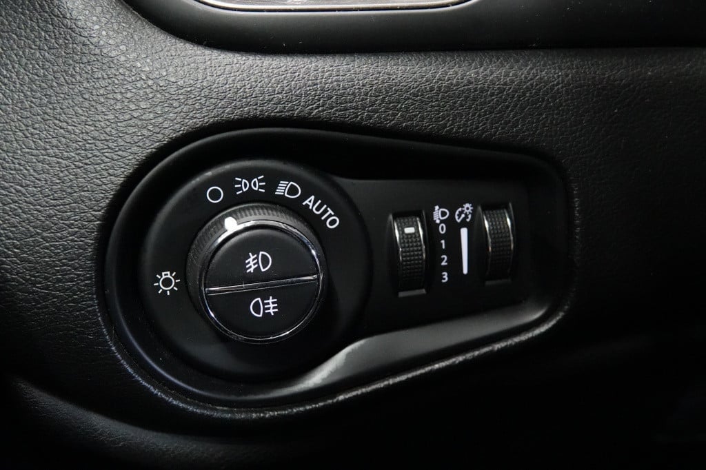 Jeep Renegade 1.3t | led | camera | cruise | pdc |