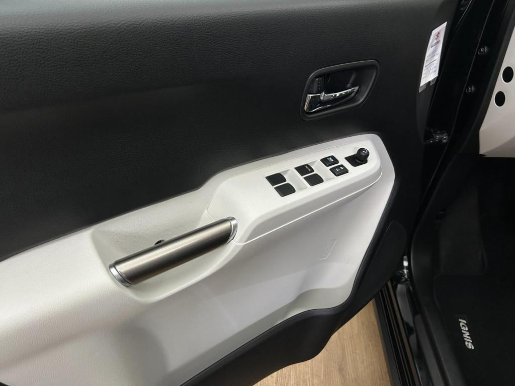 Suzuki Ignis occasion 1.2 smart hybrid stijl | zwart | airco | tweedehands 