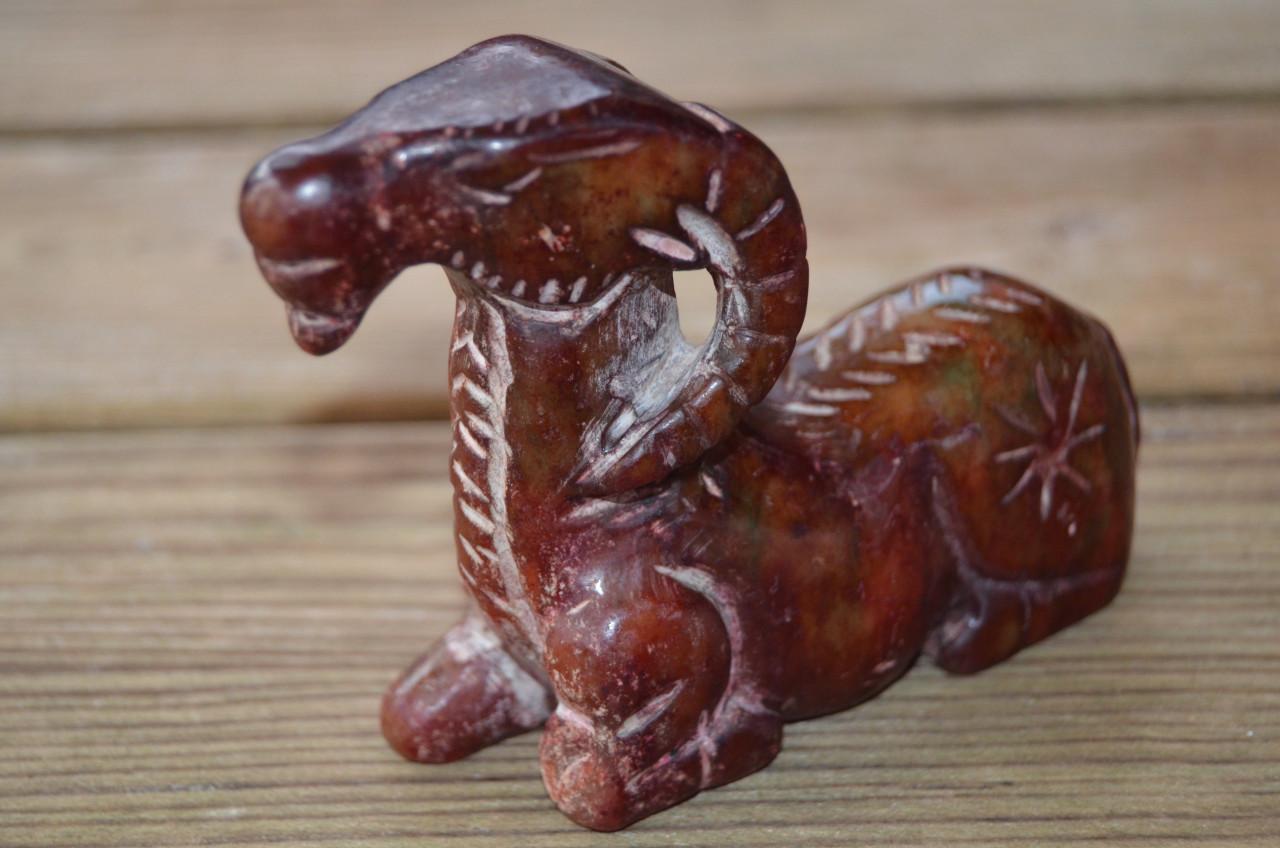 Chinees beeldje mythologisch dier 19e/20e eeuw